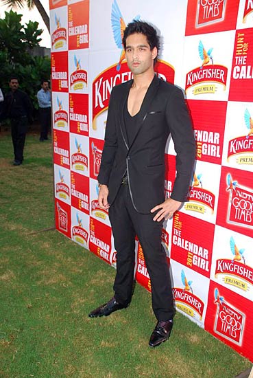 किंगफिशर का नया कैलेंडर जल्‍द | 'ज्‍वेलरी वीक' में दीपिका