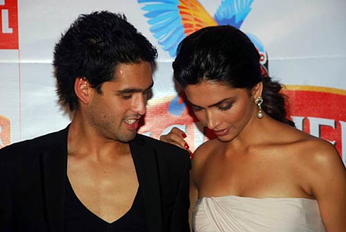 किंगफिशर का नया कैलेंडर जल्‍द | 'ज्‍वेलरी वीक' में दीपिका