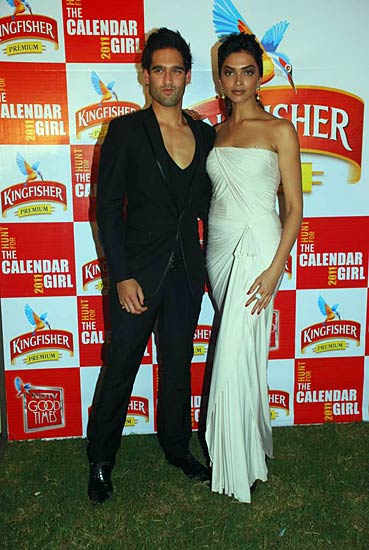 किंगफिशर का नया कैलेंडर जल्‍द | 'ज्‍वेलरी वीक' में दीपिका