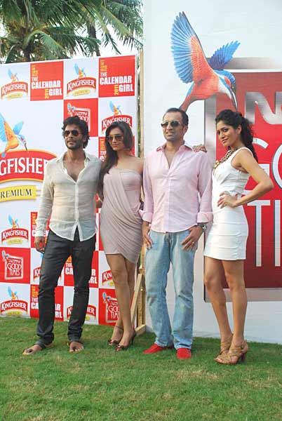 किंगफिशर का नया कैलेंडर जल्‍द | 'ज्‍वेलरी वीक' में दीपिका