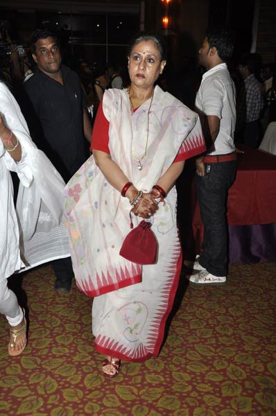 'खेलें हम जी जान से' का म्‍यूजिक लांच | दीपिका के जलवे