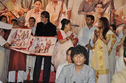 'खेलें हम जी जान से' का म्‍यूजिक लांच | दीपिका के जलवे