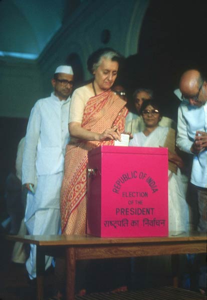 इमरजेंसी के 40 साल और इंदिरा गांधी