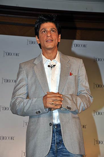 बॉलीवुड के किंग खान को जन्मदिन की बधाई | विशेष कवरेज