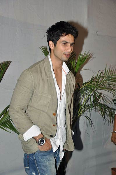 'आईटीए अवॉर्ड' में सितारों के जलवे | किंगफिशर का कैलेंडर...