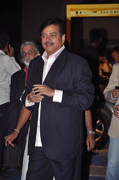 'आईटीए अवॉर्ड' में सितारों के जलवे | किंगफिशर का कैलेंडर...