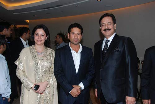 सहारा अवॉर्ड में बॉलीवुड का तड़का  | ब्राइडल वीक में हसिनाएं