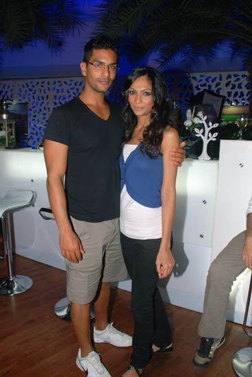 'इंडियन ब्राइडल वीक' में हसीनाएं |  देखो-देखो...ये है जलवा