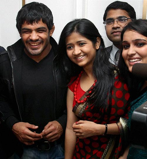 देखें बीते सप्‍ताह की हलचल | 'कामसूत्र' में क्‍या है...