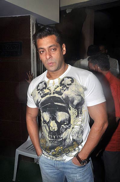 ये हैं बॉलीवुड के दबंग  | ब्राइडल वीक में हसिनाएं