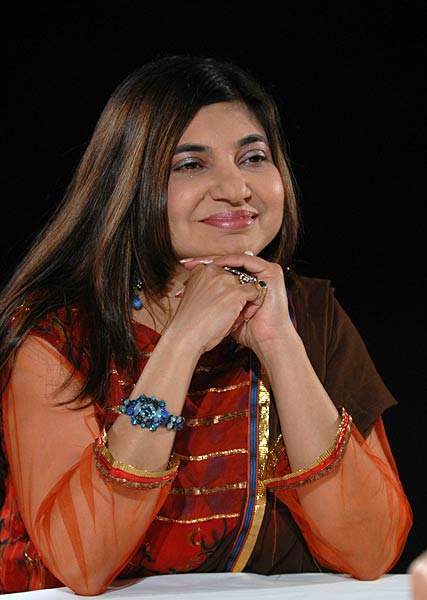 ये हैं बॉलीवुड के दबंग  | ब्राइडल वीक में हसिनाएं