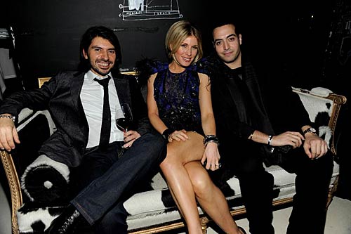 एमटीवी इएमए अवार्ड्स की 'रंगीनियां' |  देखो...  ये है जलवा