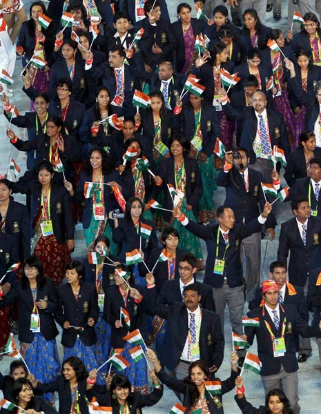 रंगारंग रहा एशियाई खेलों का उद्घाटन समारोह...