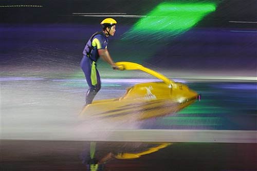 रंगारंग रहा एशियाई खेलों का उद्घाटन समारोह...