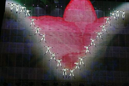 रंगारंग रहा एशियाई खेलों का उद्घाटन समारोह...