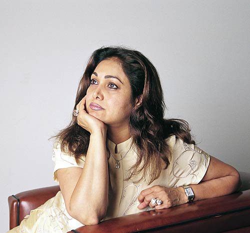 हसीनों की दिलकश अदाएं | एमटीवी अवार्डस की रंगीनियां