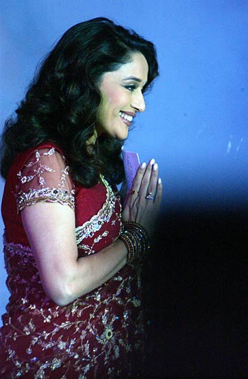 हसीनों की दिलकश अदाएं | एमटीवी अवार्डस की रंगीनियां