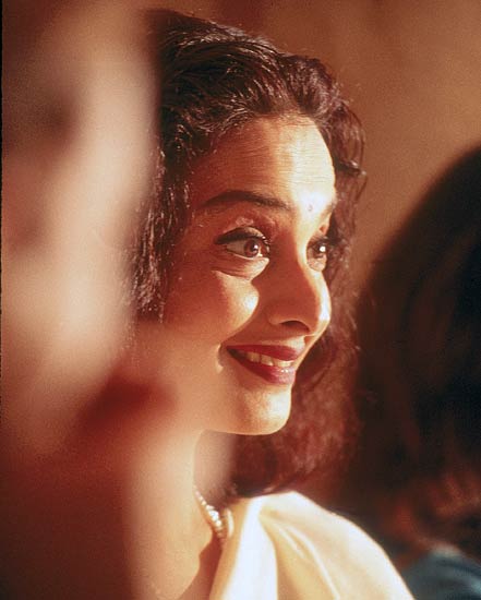 हसीनों की दिलकश अदाएं | एमटीवी अवार्डस की रंगीनियां