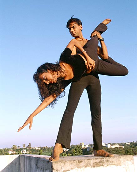 हसीनों की दिलकश अदाएं | एमटीवी अवार्डस की रंगीनियां