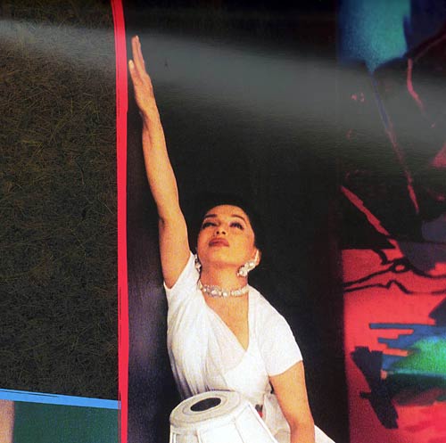 हसीनों की दिलकश अदाएं | एमटीवी अवार्डस की रंगीनियां