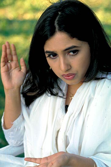 हसीनों की दिलकश अदाएं | एमटीवी अवार्डस की रंगीनियां