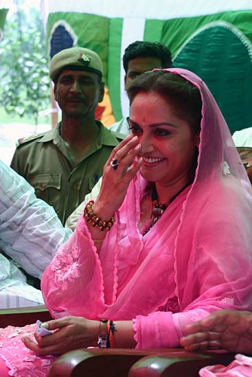 हसीनों की दिलकश अदाएं | एमटीवी अवार्डस की रंगीनियां