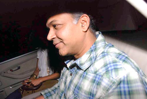 'गुजारिश' की स्‍क्रीनिंग में जुटे बॉलीवुड सितारे...