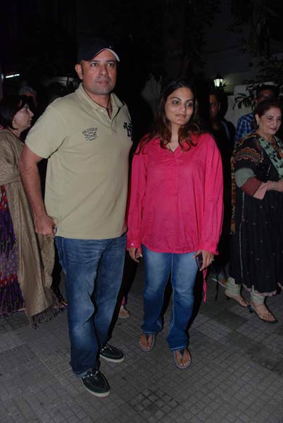 'गुजारिश' की स्‍क्रीनिंग में जुटे बॉलीवुड सितारे...