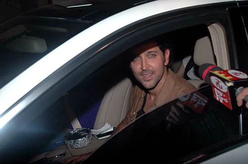 'गुजारिश' की स्‍क्रीनिंग में जुटे बॉलीवुड सितारे...