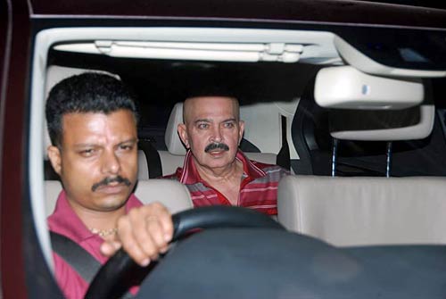 'गुजारिश' की स्‍क्रीनिंग में जुटे बॉलीवुड सितारे...