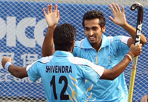 एशियाड में भारत ने हॉकी में पाक को हराया