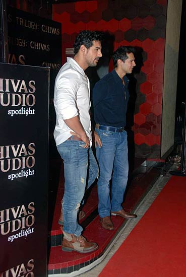 कबीर खान के जन्‍मदिन की पार्टी में सितारों का जलवा