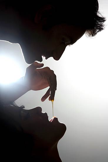 सेक्‍स सर्वे 2010: समाज में खुलेपन की बयार | 'कामसूत्र' में क्‍या है... 