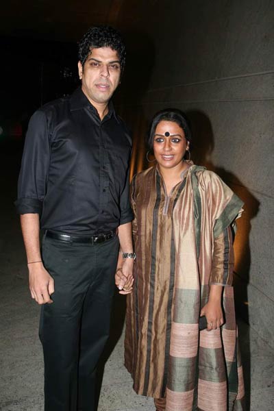 'गोलमाल-3' की सफलता का जश्‍न | हसीनों की दिलकश अदाएं