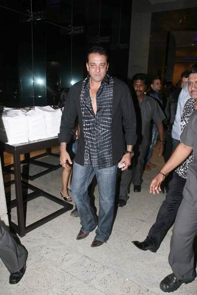 'गोलमाल-3' की सफलता का जश्‍न | हसीनों की दिलकश अदाएं