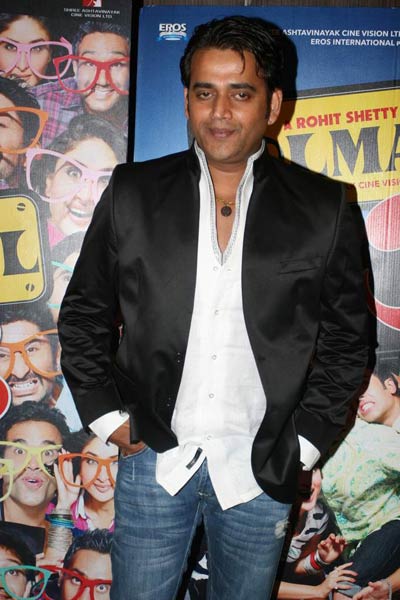 'गोलमाल-3' की सफलता का जश्‍न | हसीनों की दिलकश अदाएं