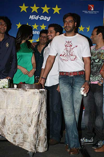 'गोलमाल-3' की सफलता का जश्‍न | हसीनों की दिलकश अदाएं