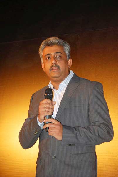 कैटरीना ने पेश की बार्बी डॉल