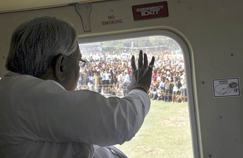 किसे मिलेगा ताज, किससे जनता है नाराज...