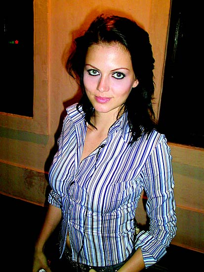 याना गुप्ता ने कहा, वो हैं 'नो-पैंटी' गर्ल  |    पढ़ें