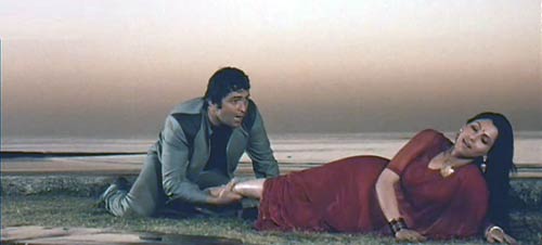 सर्वश्रेष्‍ठ अभिनेत्रियों पर नजर | संसद पहुंचे आमिर