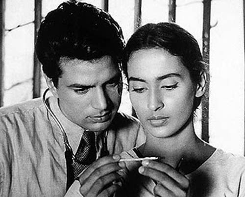 सर्वश्रेष्‍ठ अभिनेत्रियों पर नजर | संसद पहुंचे आमिर