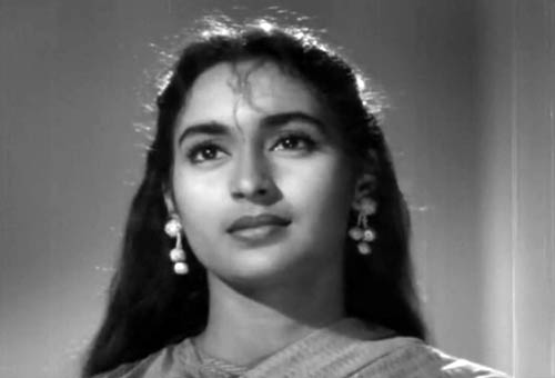 सर्वश्रेष्‍ठ अभिनेत्रियों पर नजर | संसद पहुंचे आमिर