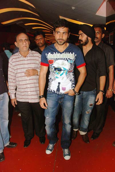 'दिल तो बच्‍चा है' की पहली झलक