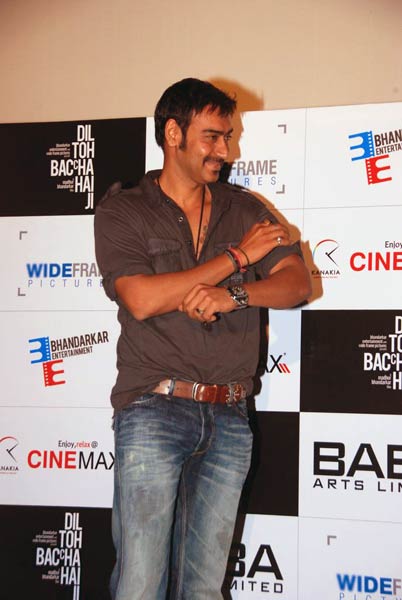 'दिल तो बच्‍चा है' की पहली झलक