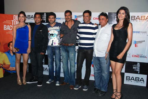 'दिल तो बच्‍चा है' की पहली झलक