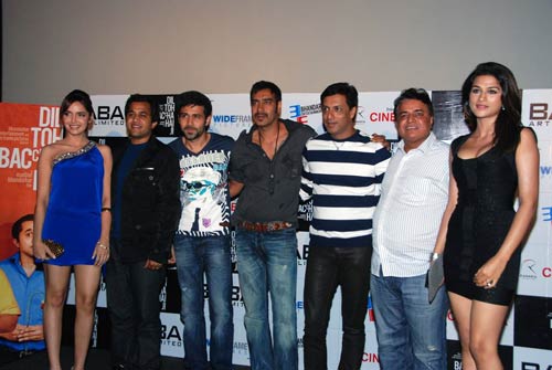 'दिल तो बच्‍चा है' की पहली झलक