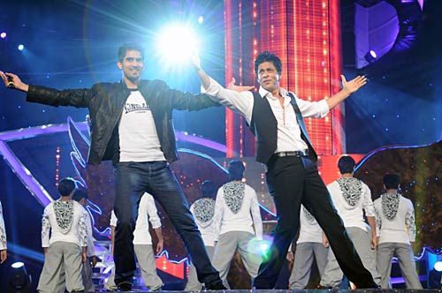 सहारा इंडिया खेल पुरस्कार 2010 में थिरके विजेंदर