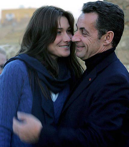 भारत दौरे पर ब्रूनी संग सरकोजी...| सरकोजी-‍ब्रूनी की प्रेम-कहानी