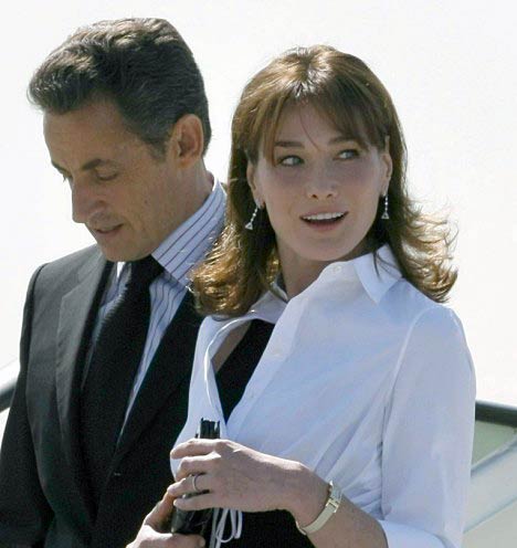 भारत दौरे पर ब्रूनी संग सरकोजी...| सरकोजी-‍ब्रूनी की प्रेम-कहानी